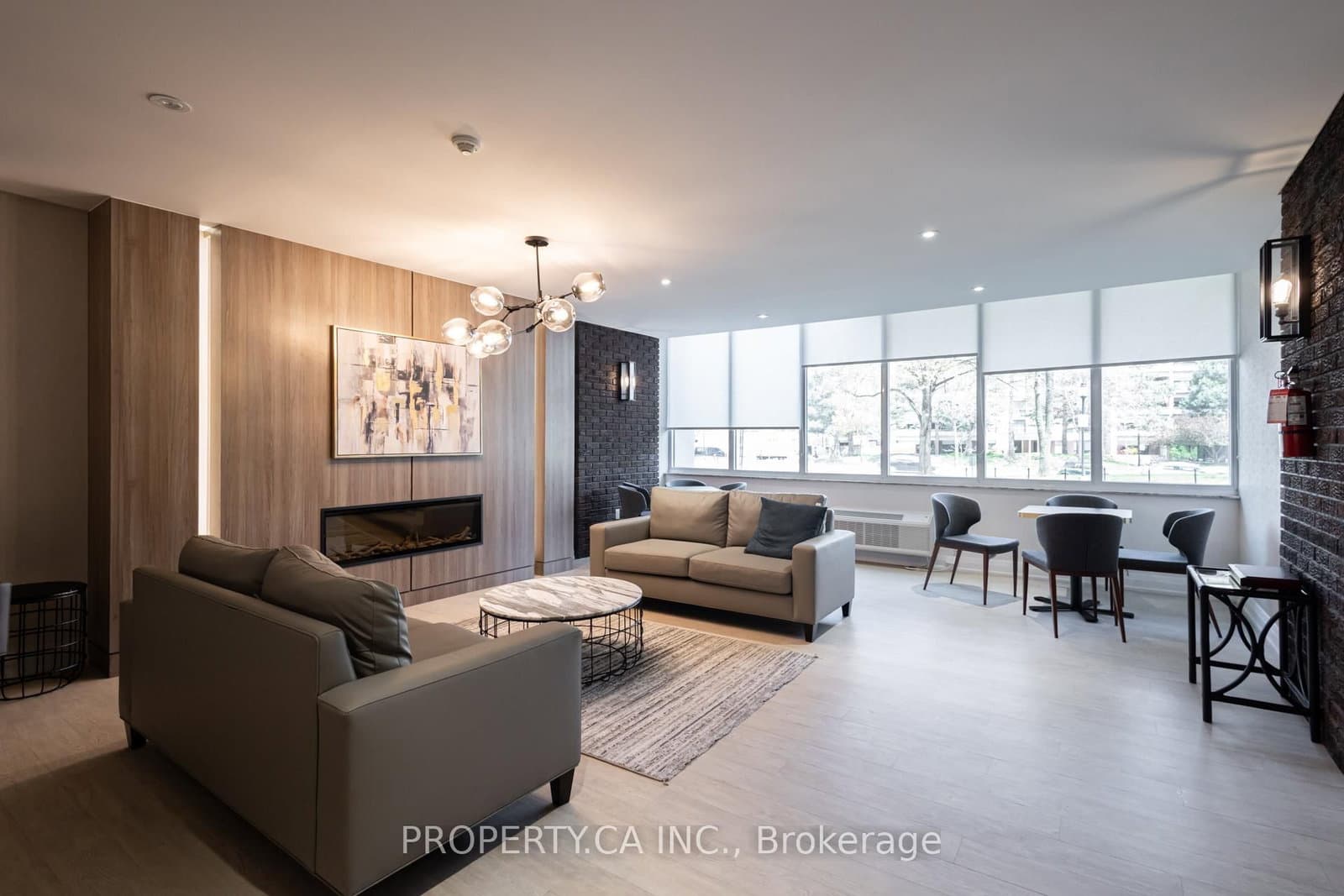 966 Inverhouse Drive, Unit 109 thumbnail 30