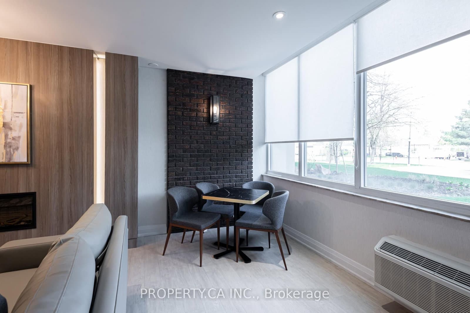 966 Inverhouse Drive, Unit 109 thumbnail 33