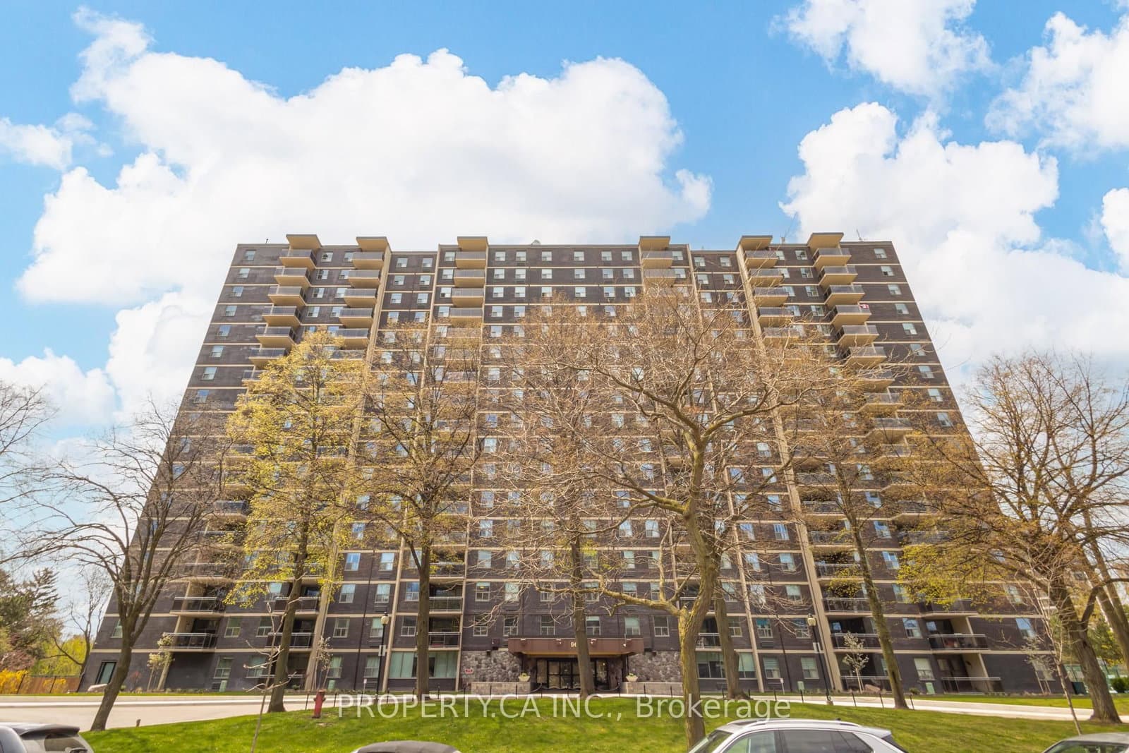 966 Inverhouse Drive, Unit 109 thumbnail 34