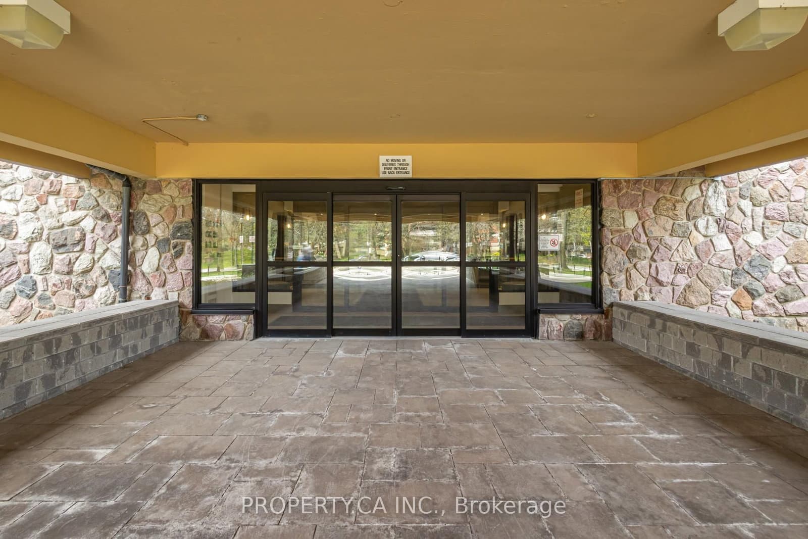 966 Inverhouse Drive, Unit 109 thumbnail 41