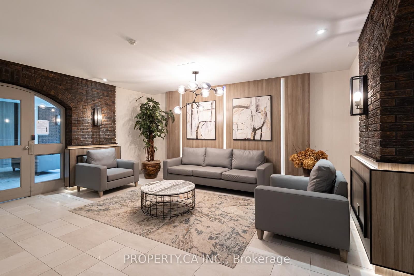 966 Inverhouse Drive, Unit 109 thumbnail 44