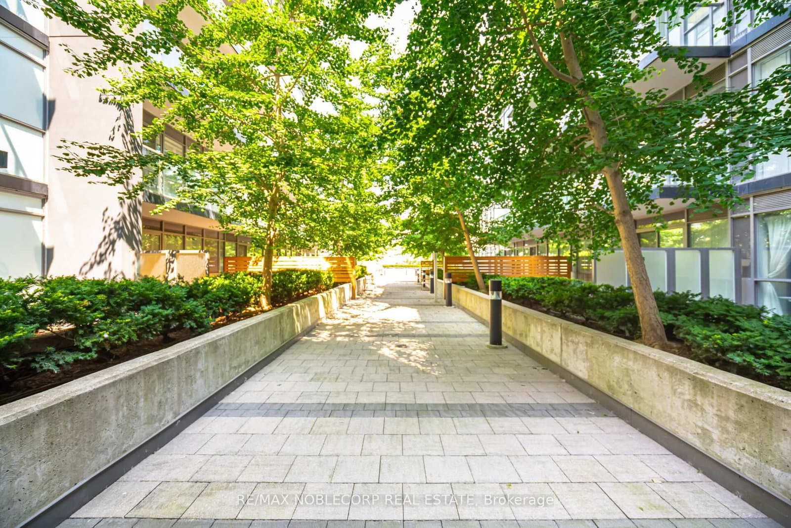 15 James Finlay Way, Unit 624 thumbnail 39