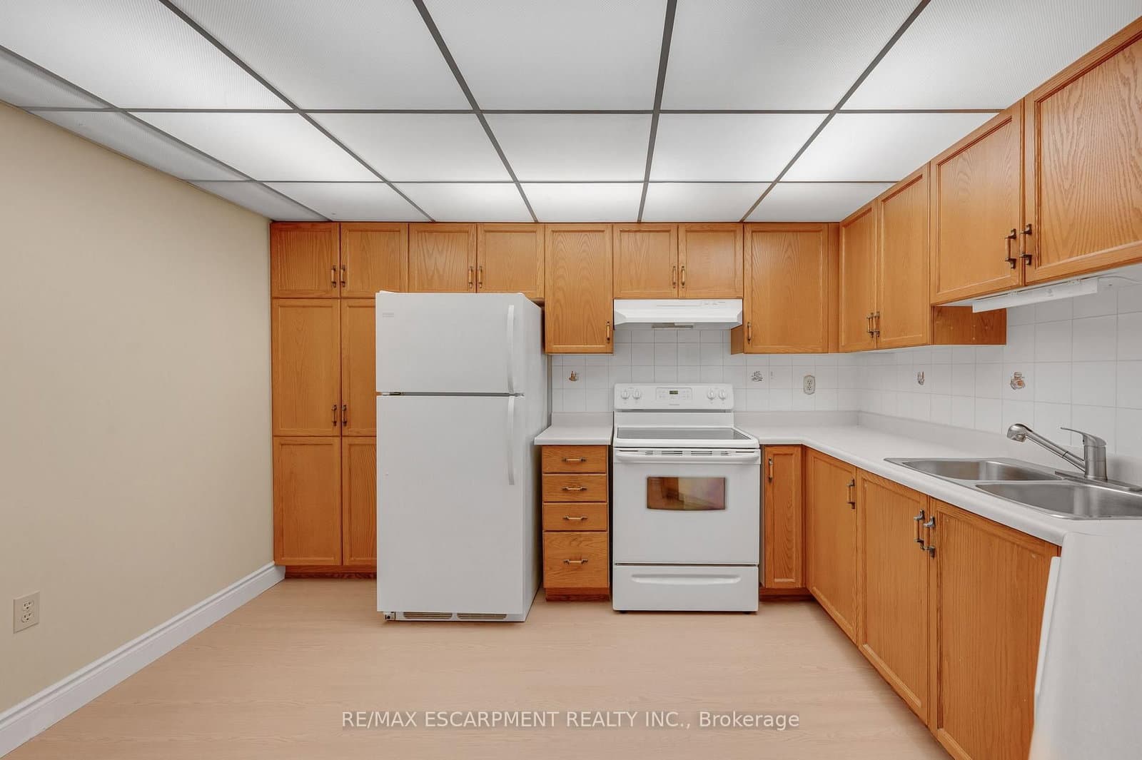 5070 Pinedale Avenue, Unit 302 thumbnail 2