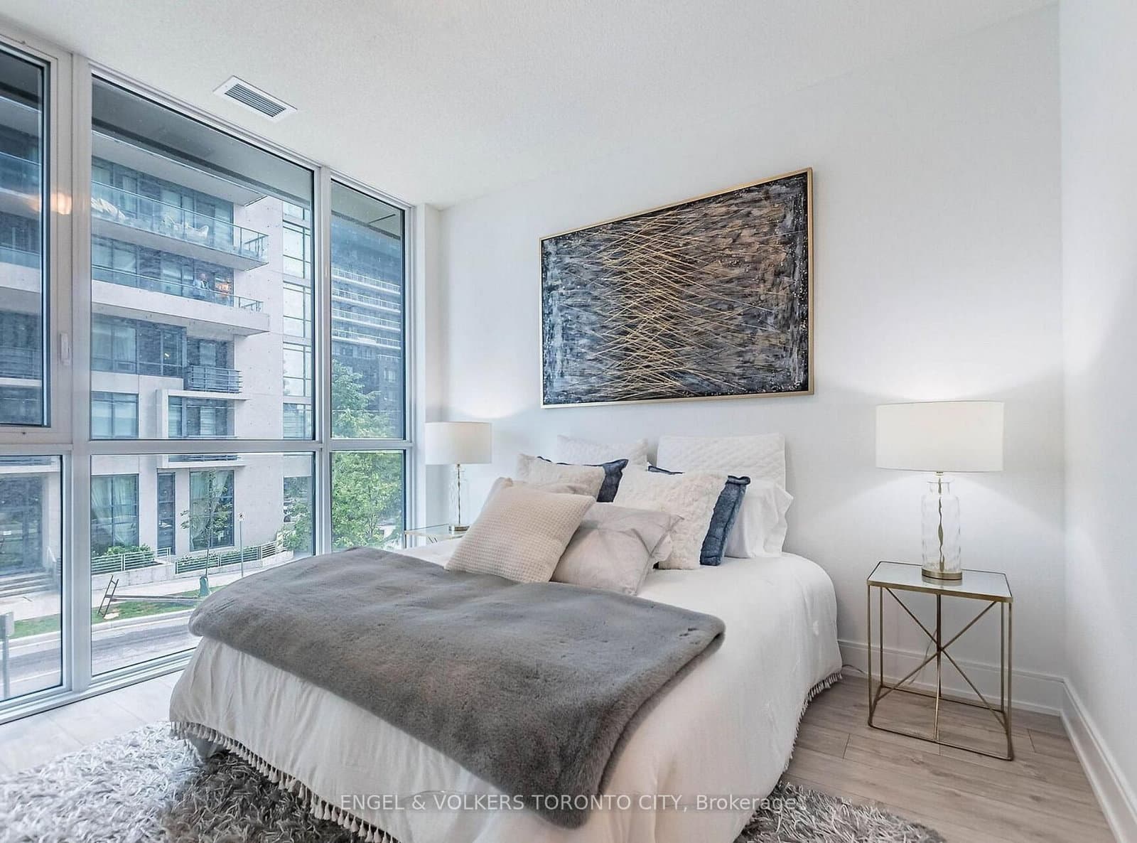70 Annie Craig Drive, Unit TH104 thumbnail 16