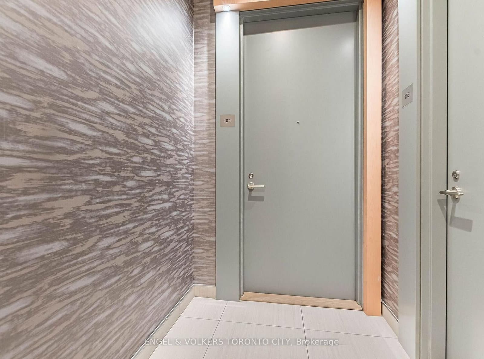 70 Annie Craig Drive, Unit TH104 thumbnail 2