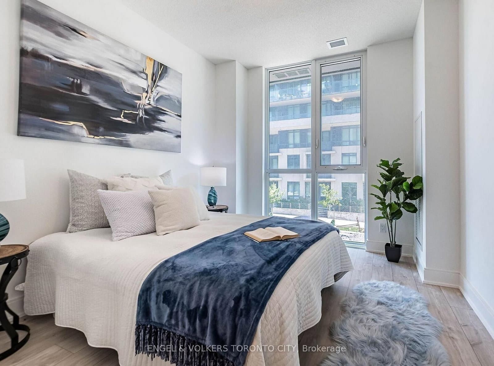 70 Annie Craig Drive, Unit TH104 thumbnail 20