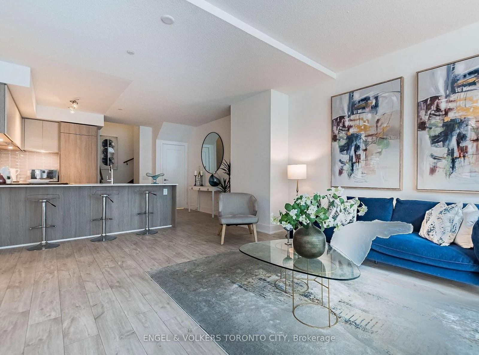 70 Annie Craig Drive, Unit TH104 thumbnail 4