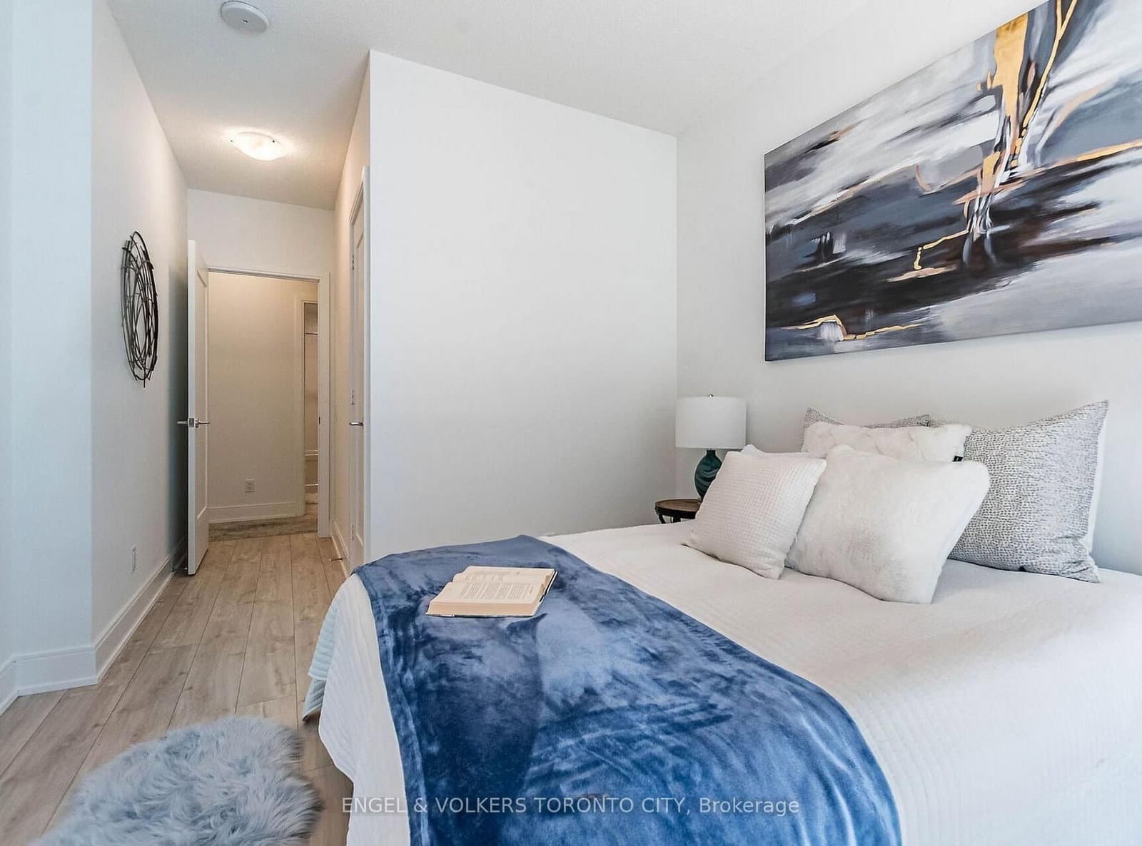 70 Annie Craig Drive, Unit TH104 thumbnail 9