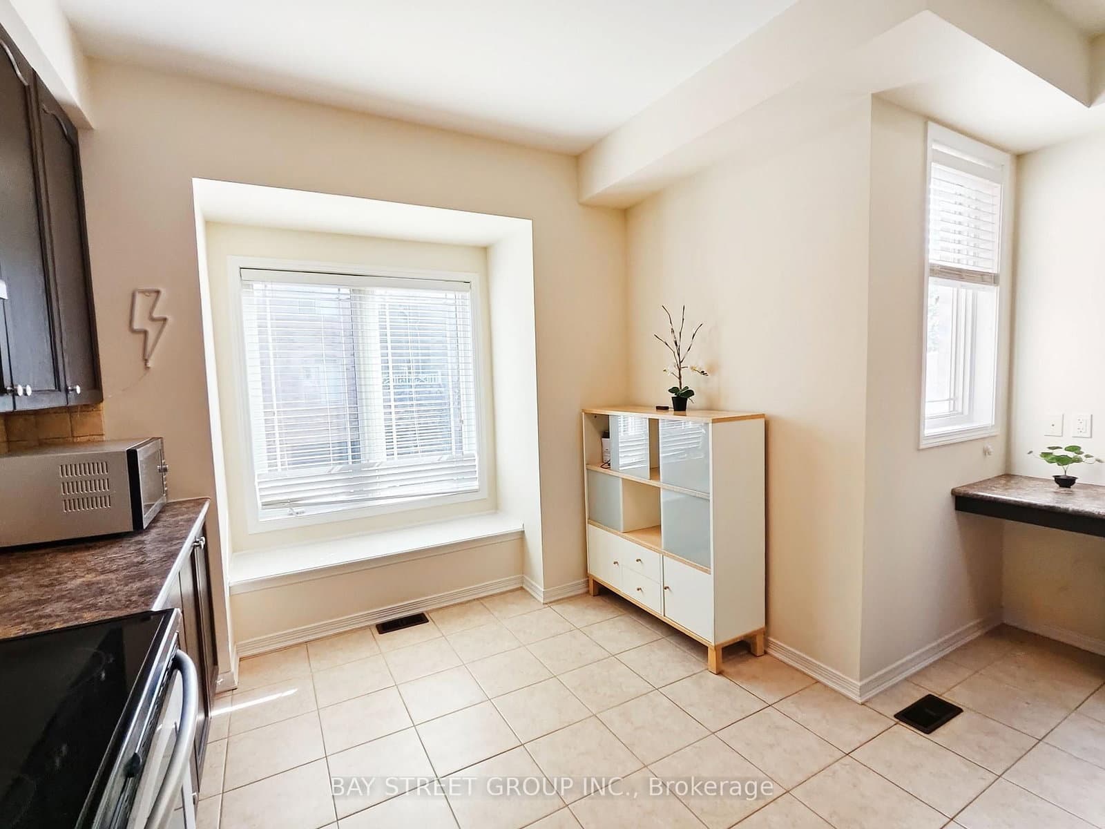 6625 Falconer Drive, Unit 51 thumbnail 17
