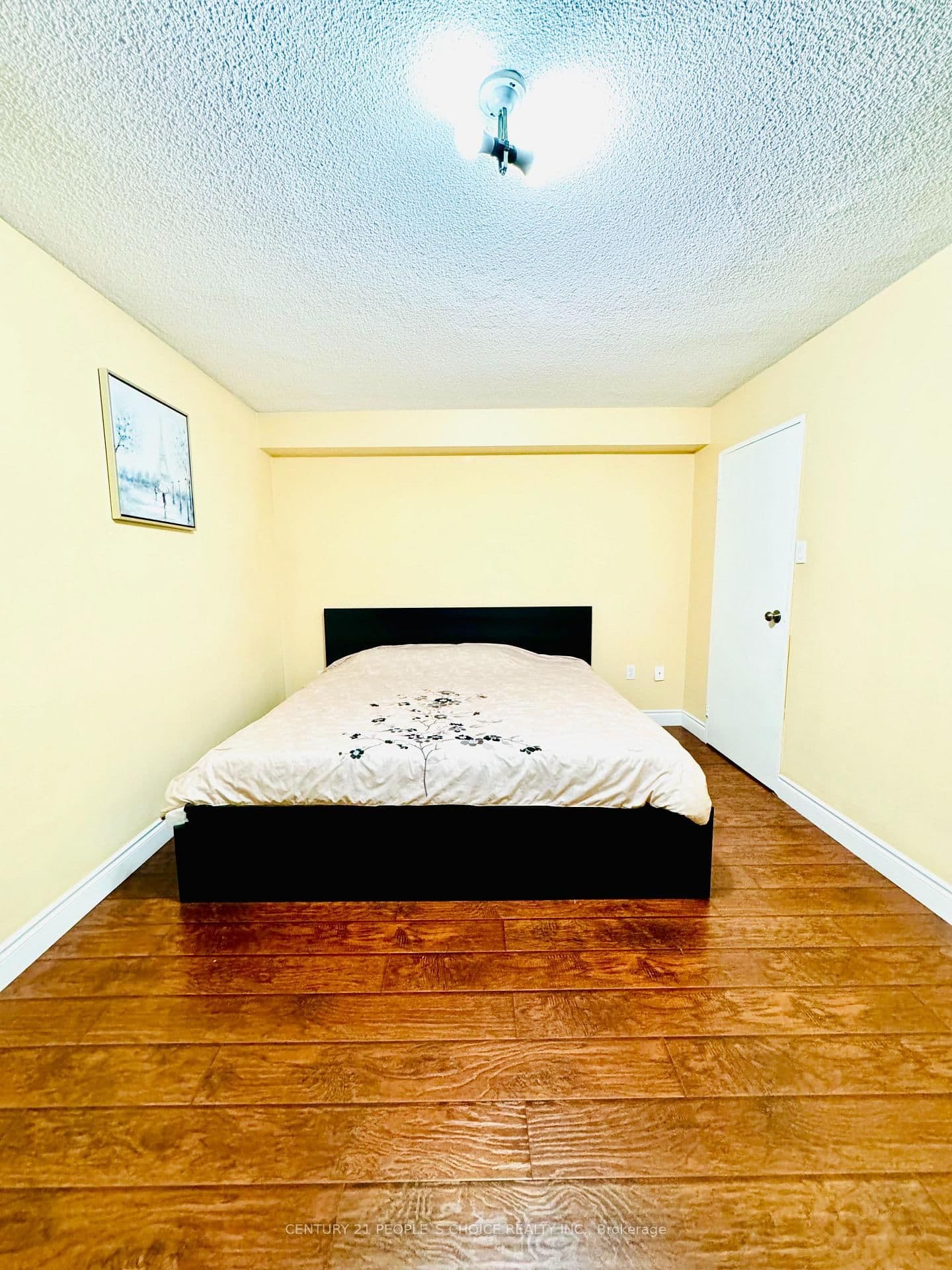 21 Knightsbridge Road, Unit 1205 thumbnail 7