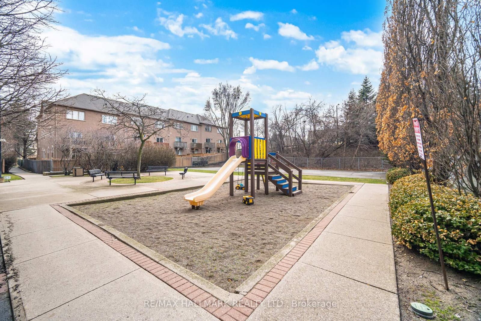 190 Manitoba Street, Unit 209 thumbnail 33