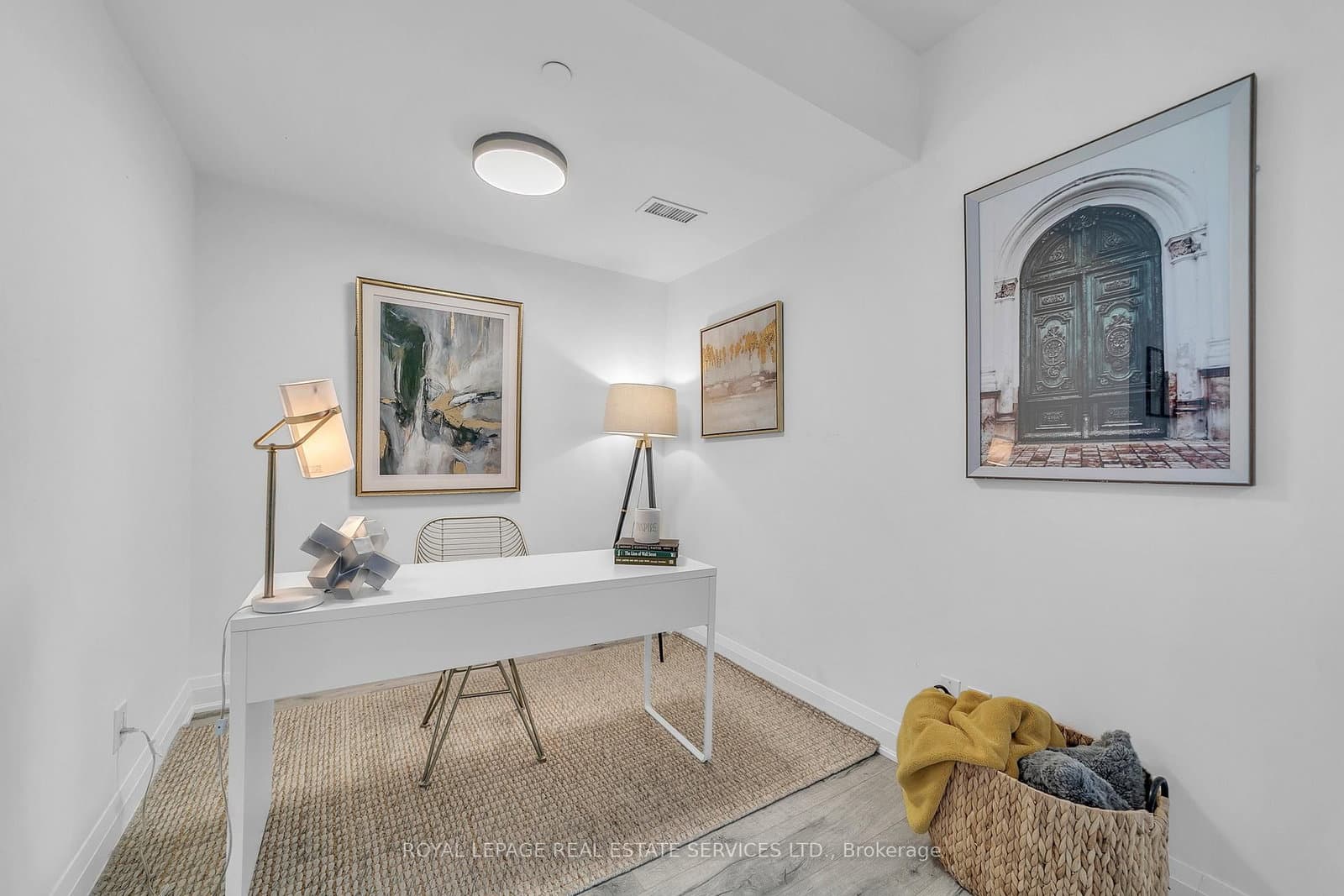 16 Mcadam Avenue, Unit 408 thumbnail 19
