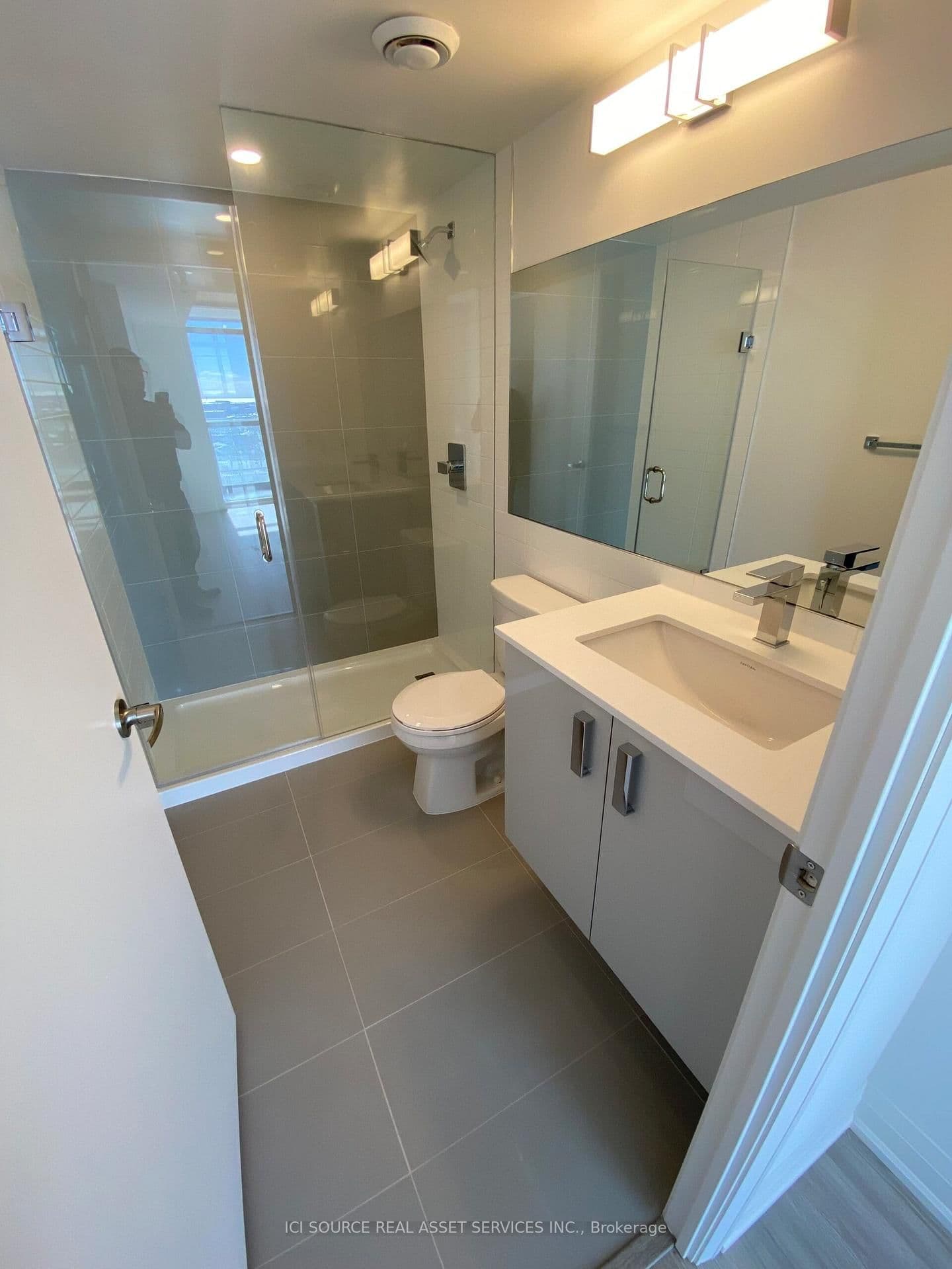 30 Gibbs Road, Unit 1009 thumbnail 13