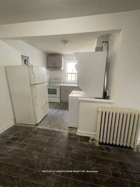 1516 Eglinton Avenue W, Unit Apt 2 - Image 1