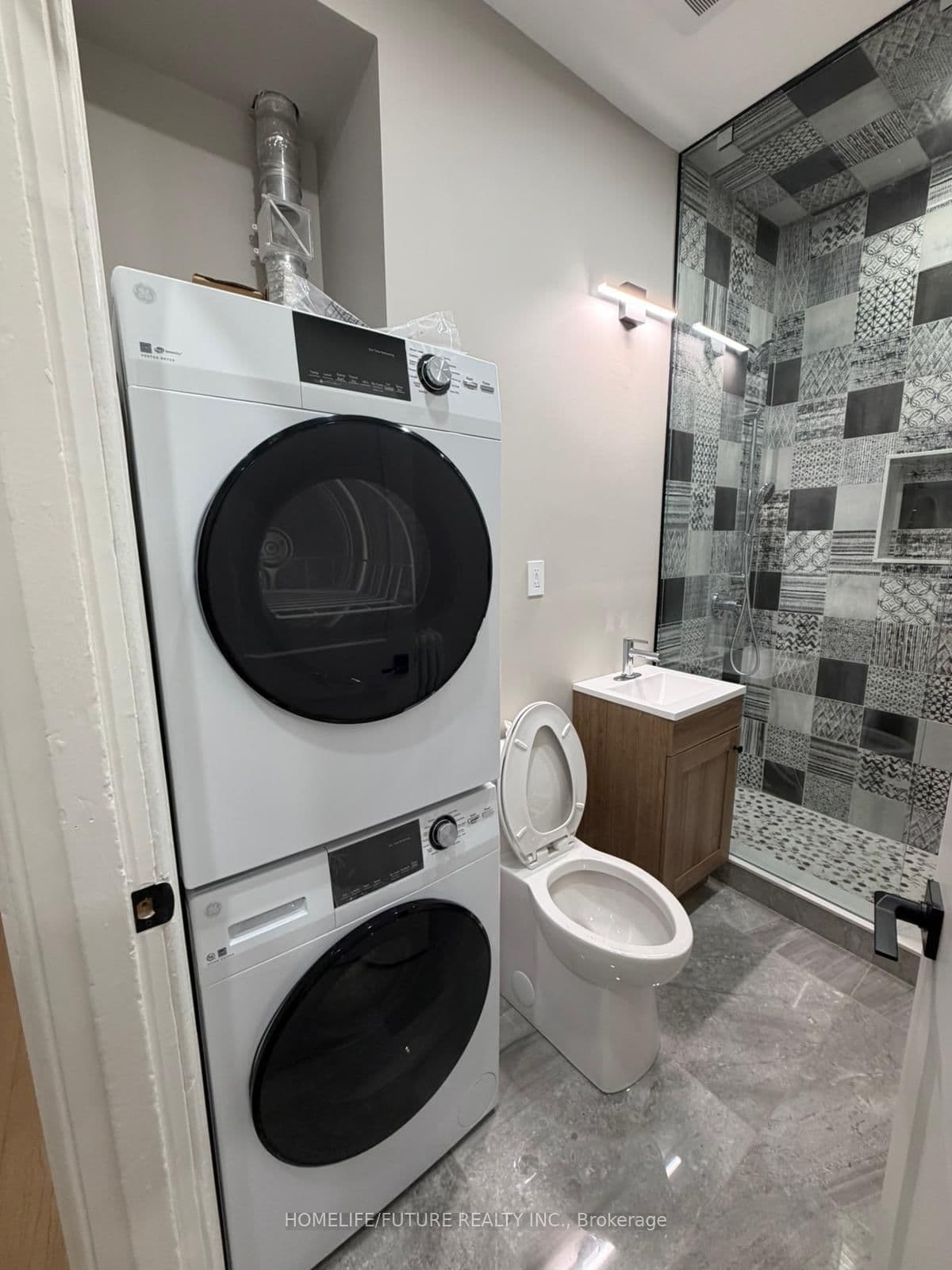 234 Lakeshore Road E, Unit 1 thumbnail 10