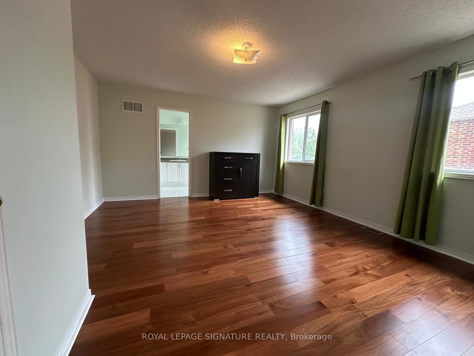28 Pompano Place thumbnail 16