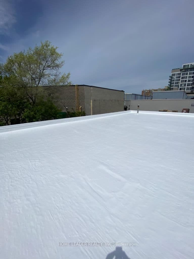 1530 Keele Street thumbnail 24