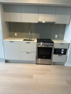448 Burnhamthorpe Road W, Unit 105