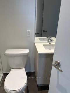 448 Burnhamthorpe Road W, Unit 105 thumbnail 9