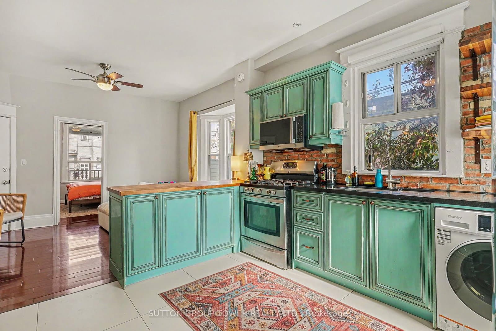 560 Indian Grove thumbnail 13