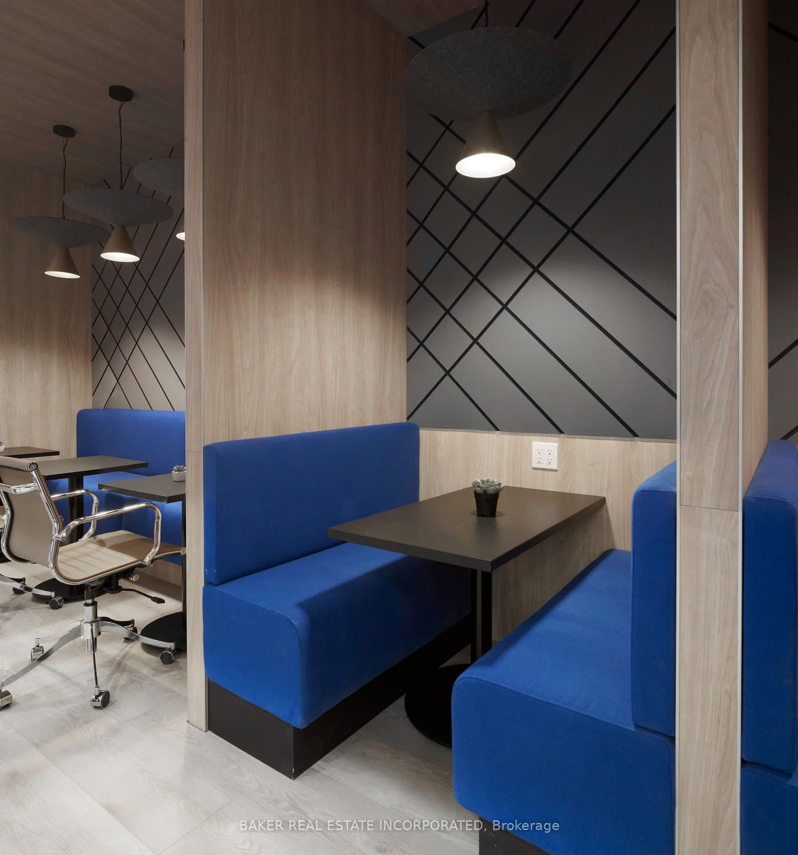 500 Plains Road E, Unit 318 thumbnail 11