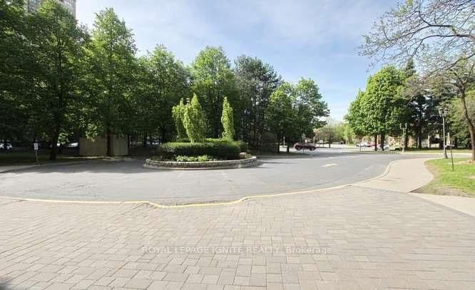 10 Malta Avenue, Unit 503 thumbnail 3
