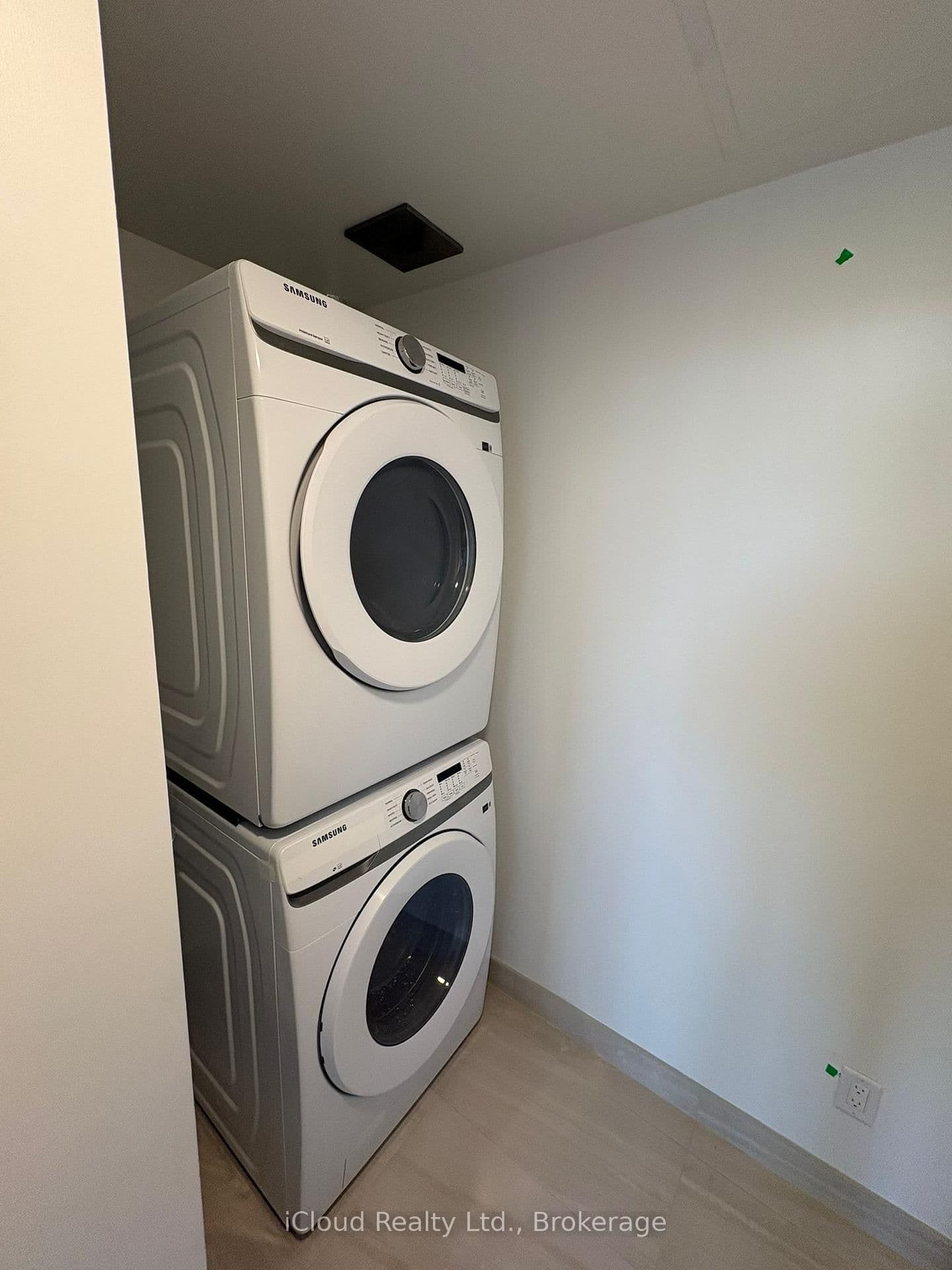 4015 The Exchange, Unit 4907 thumbnail 13