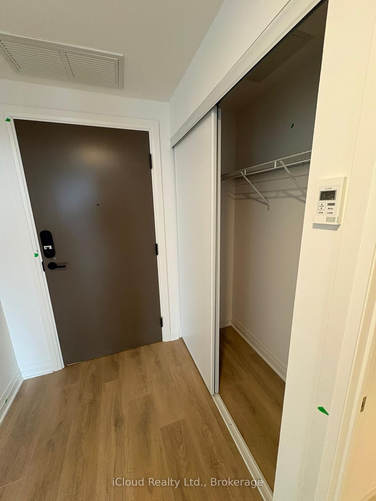 4015 The Exchange, Unit 4907 thumbnail 6