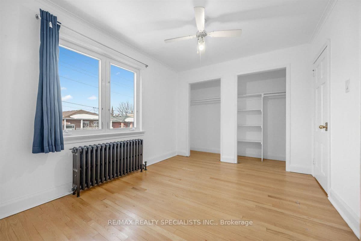 1035 Briar Hill Avenue, Unit Main & 2nd thumbnail 25