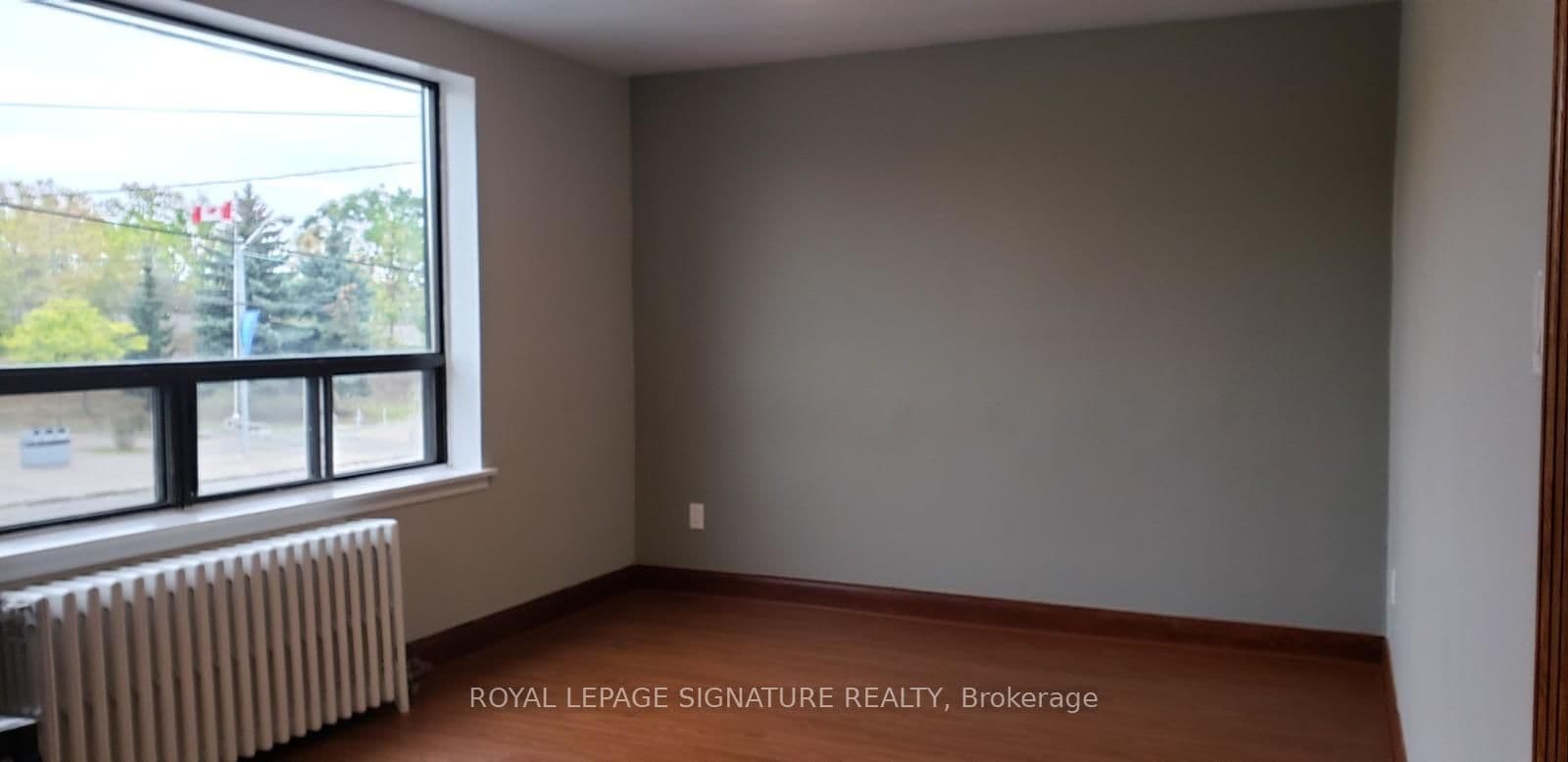 3775 Lake Shore Boulevard W thumbnail 12