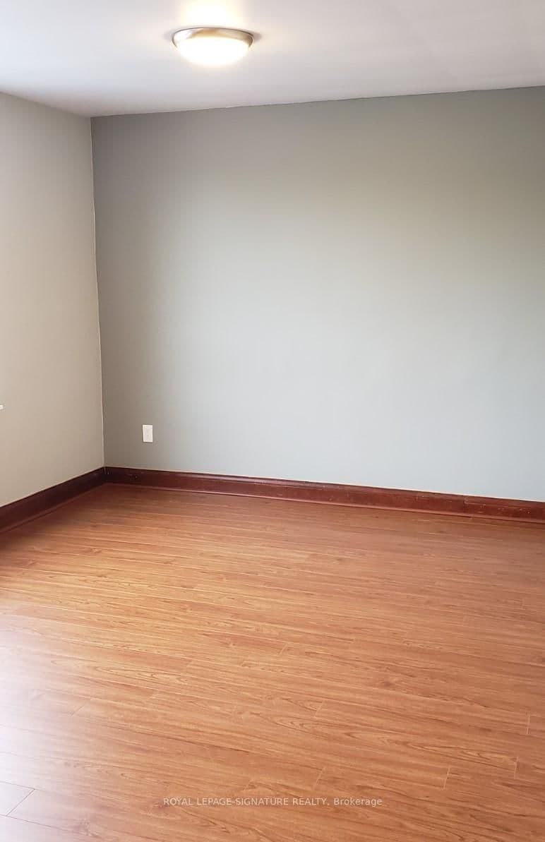 3775 Lake Shore Boulevard W thumbnail 15