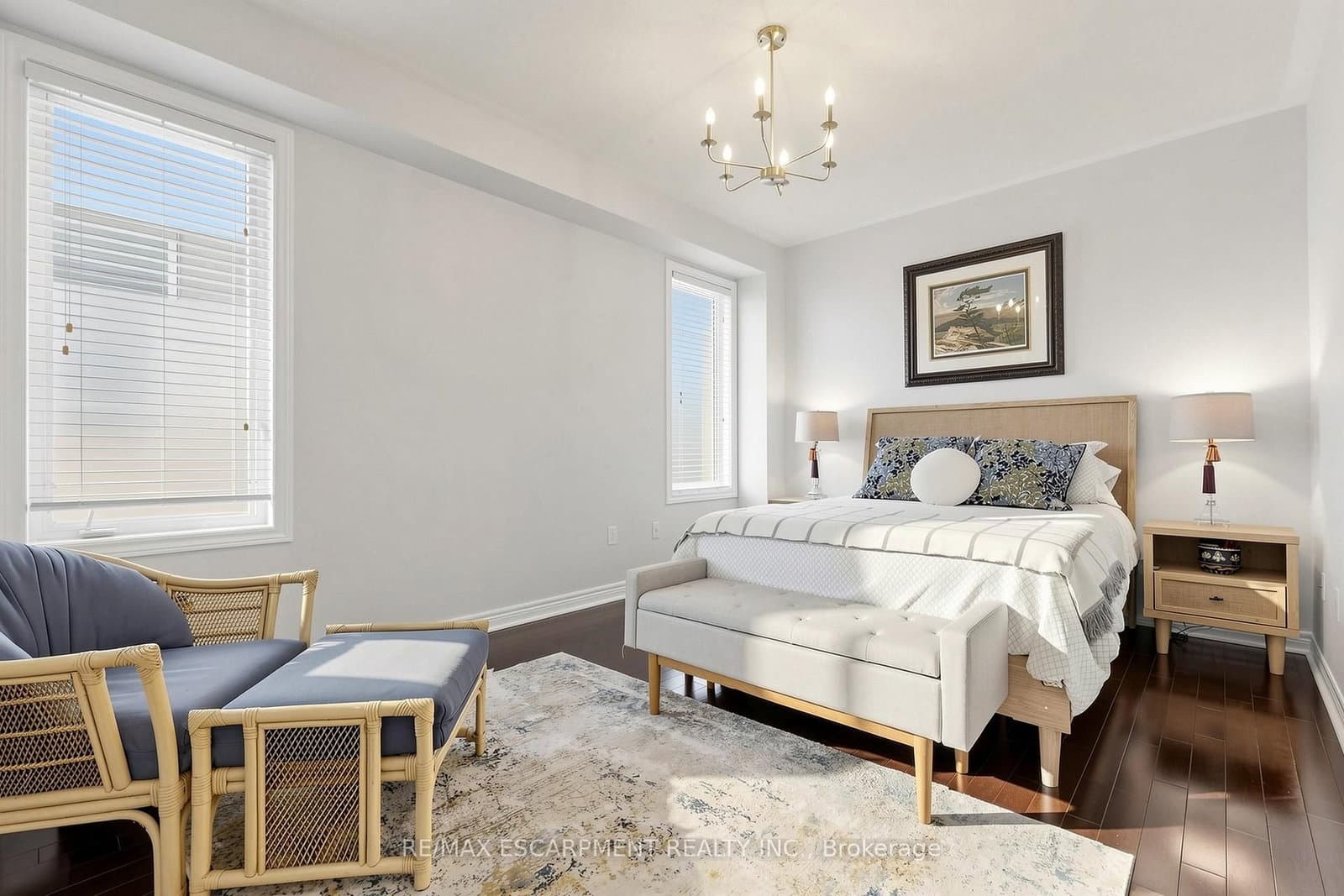 4176 Saunders Crescent thumbnail 16