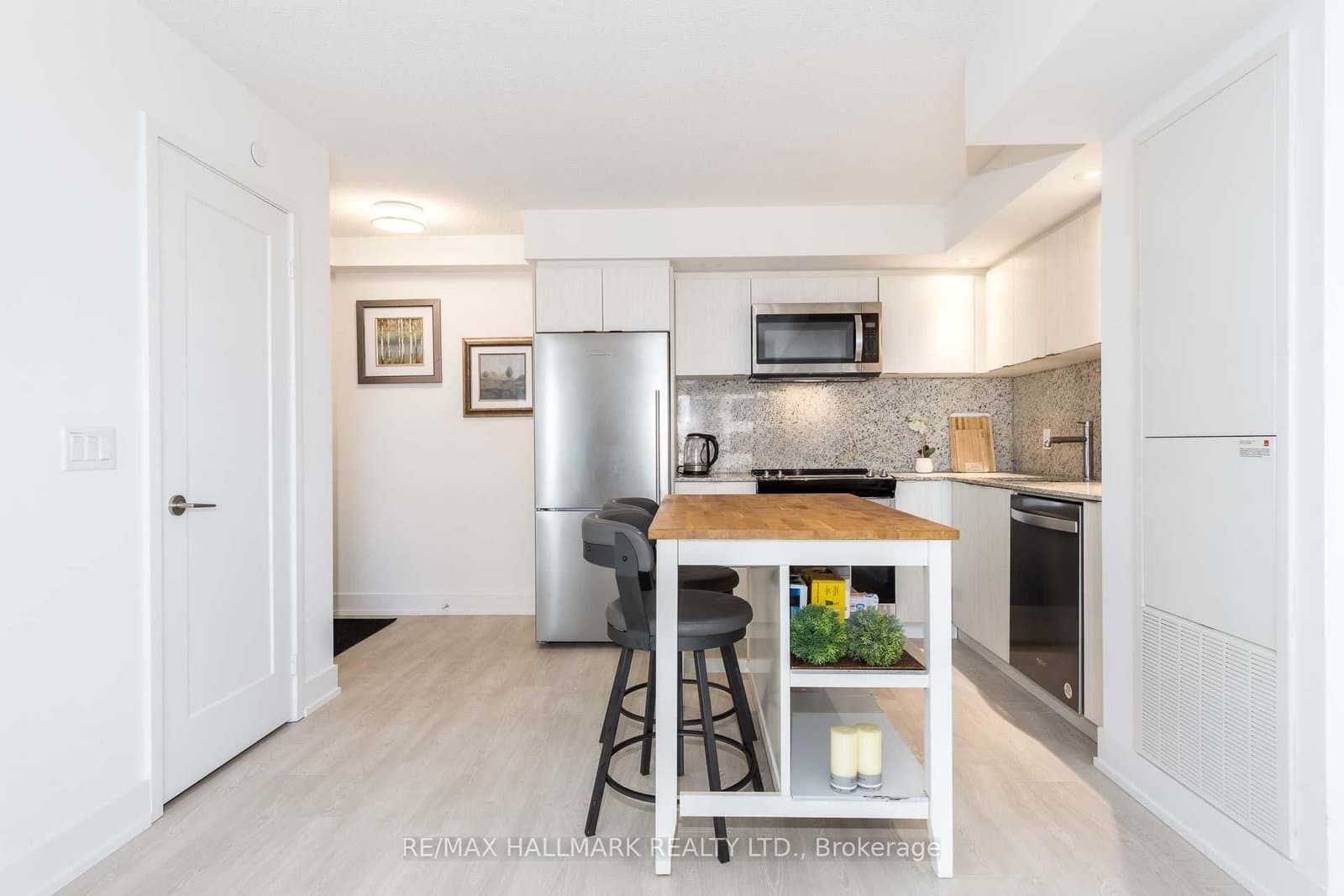 10 Eva Road, Unit 2201 thumbnail 9