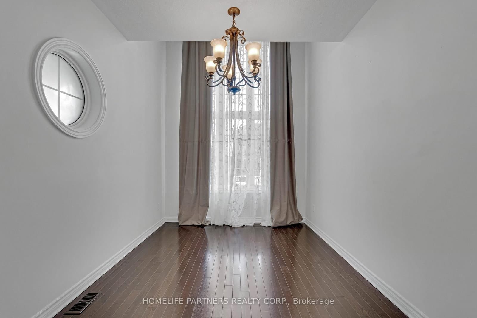 15 Oakhaven Road thumbnail 8