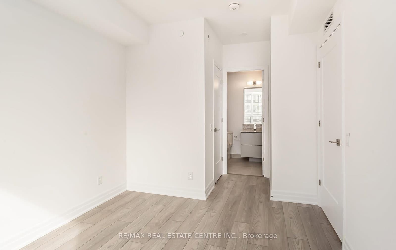 36 Elm Drive W, Unit 1610 thumbnail 19