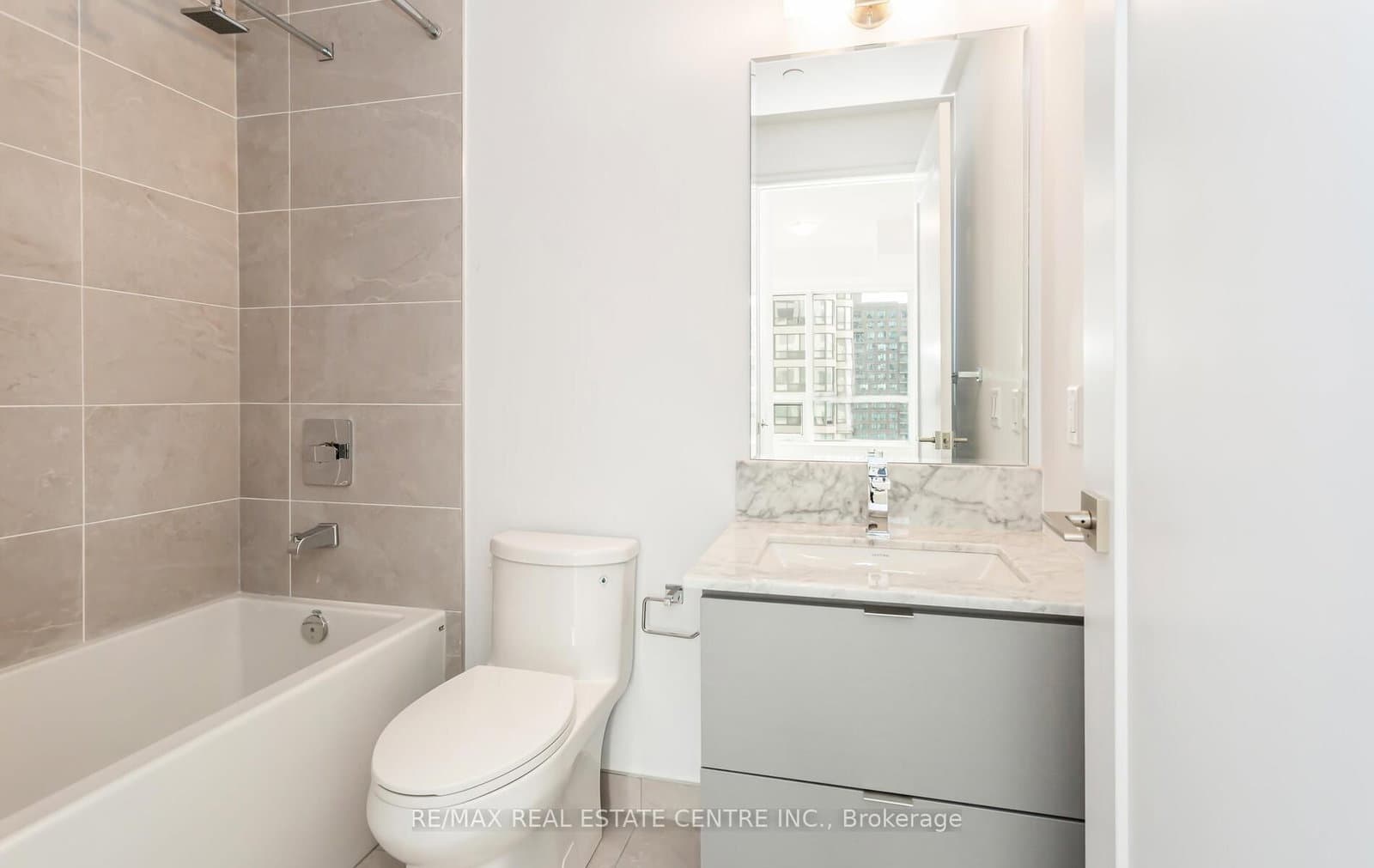 36 Elm Drive W, Unit 1610 thumbnail 21