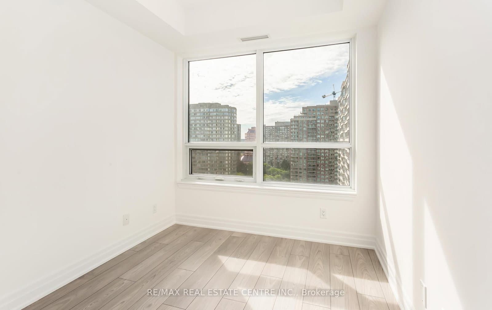 36 Elm Drive W, Unit 1610 thumbnail 23