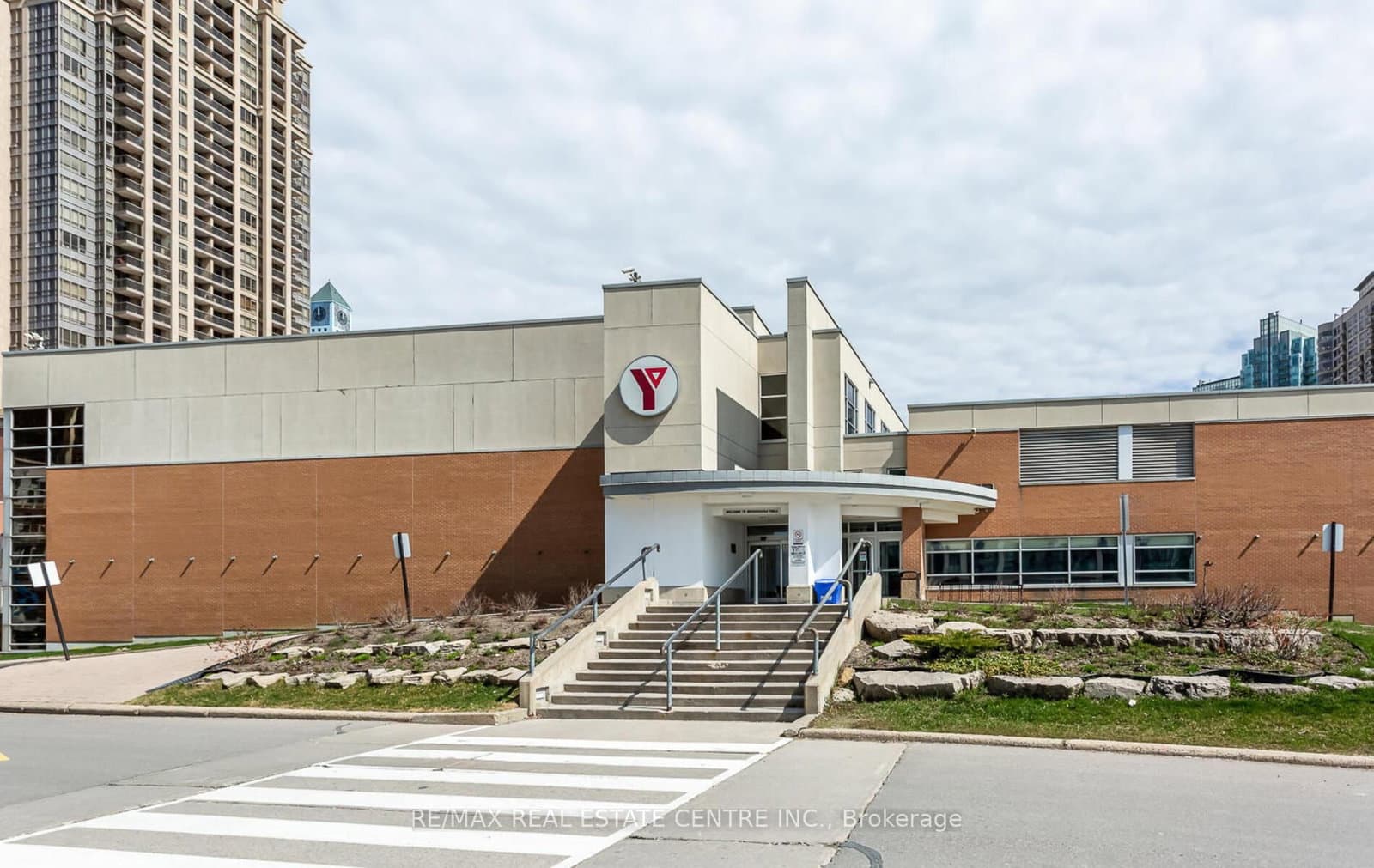 36 Elm Drive W, Unit 1610 thumbnail 31
