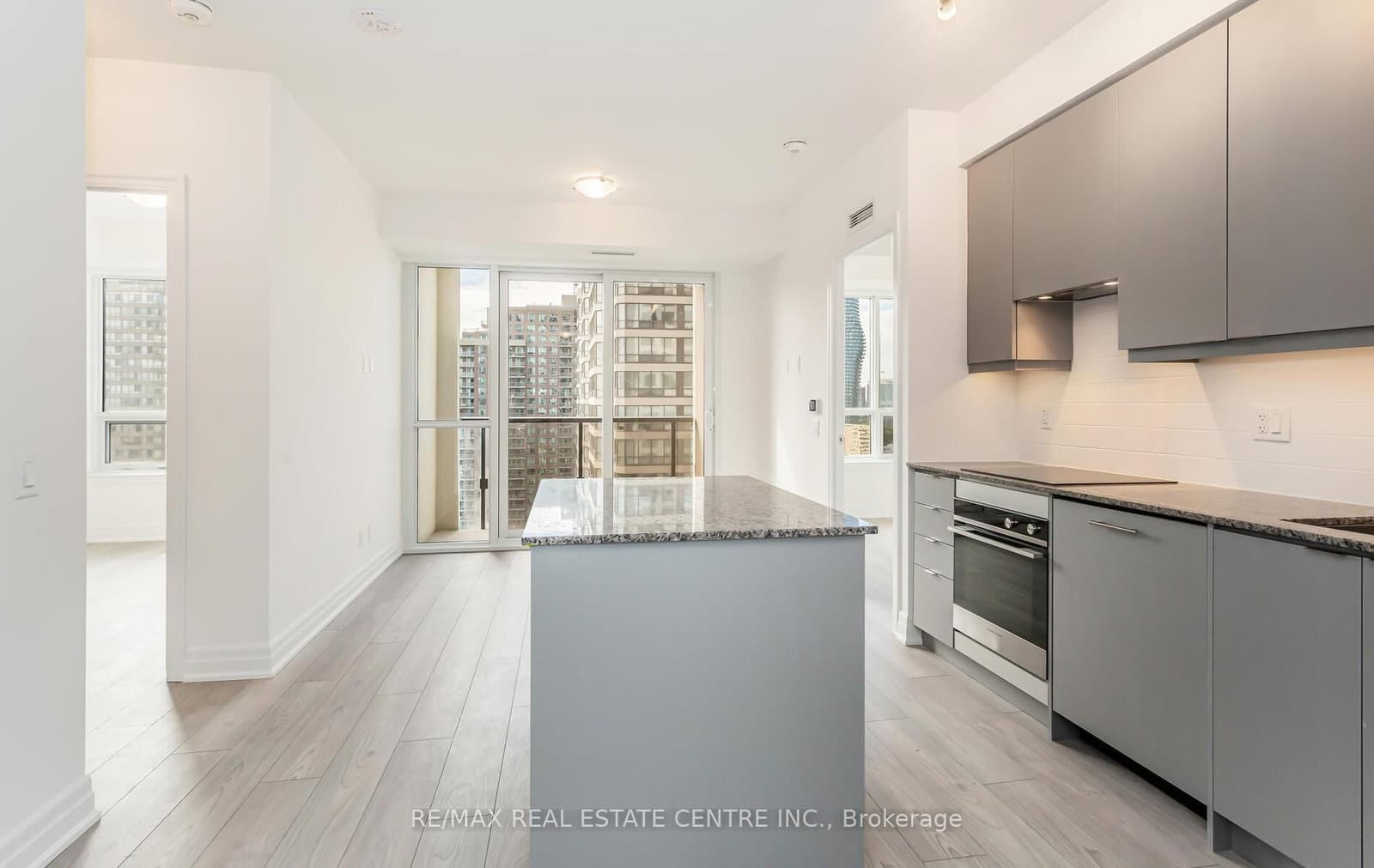 36 Elm Drive W, Unit 1610 thumbnail 9
