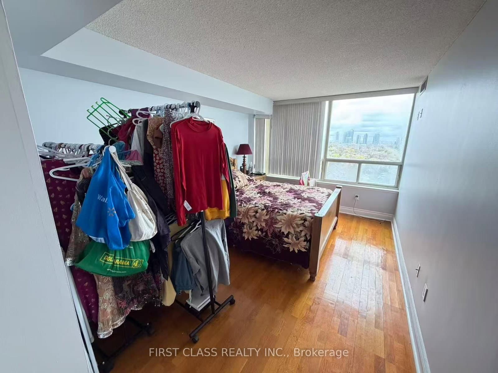 700 Constellation Drive, Unit 1208 thumbnail 4