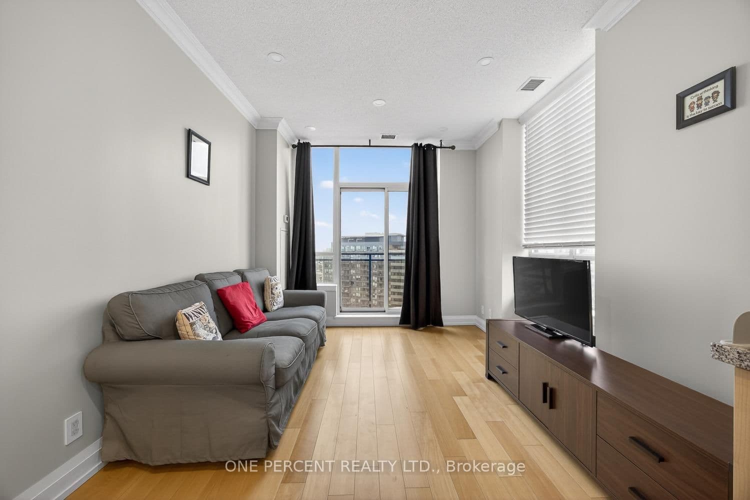 55 De Boers Drive, Unit Ph11 thumbnail 13