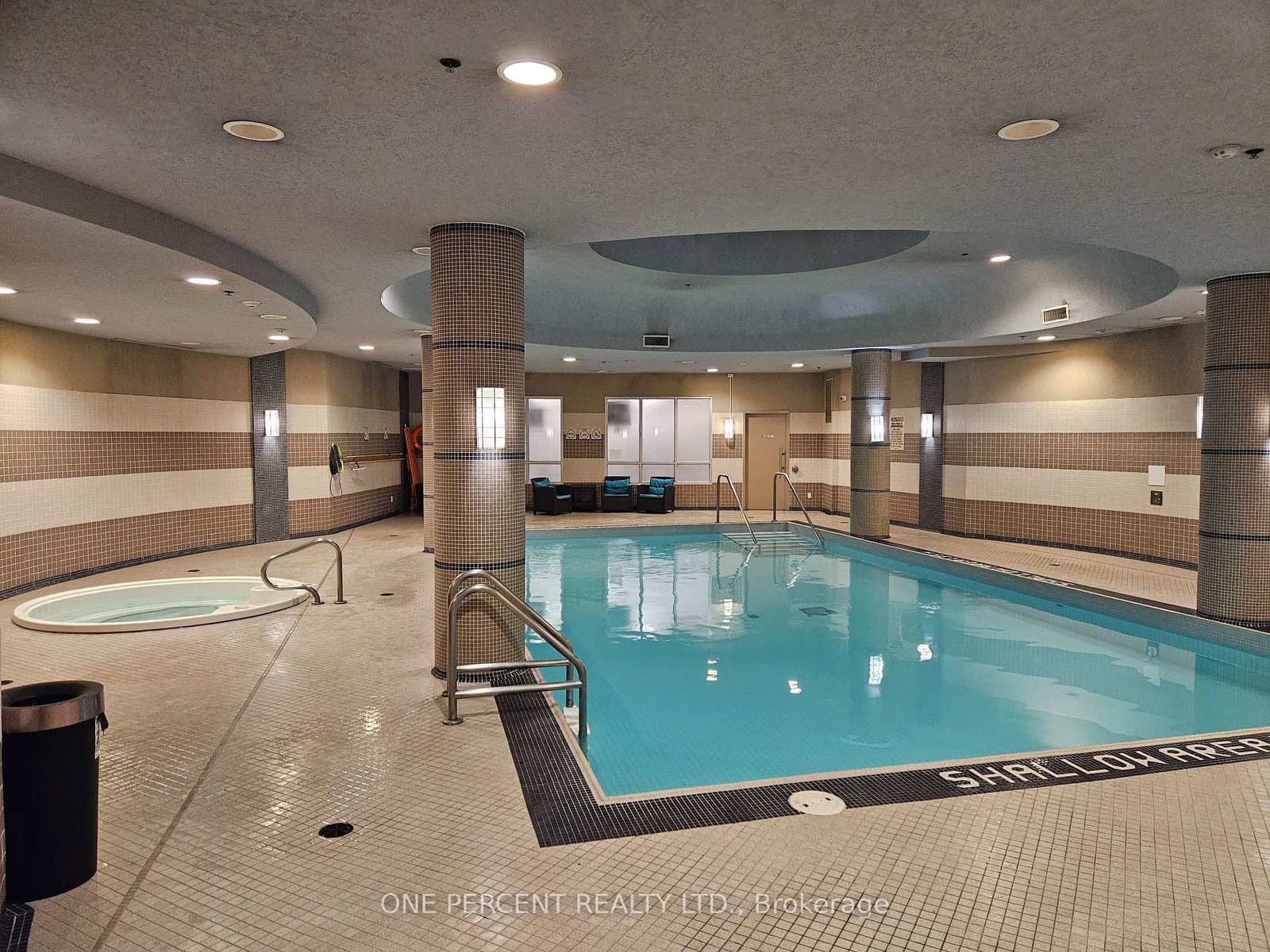 55 De Boers Drive, Unit Ph11 thumbnail 32