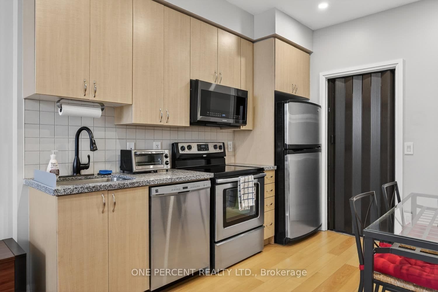 55 De Boers Drive, Unit Ph11 thumbnail 6