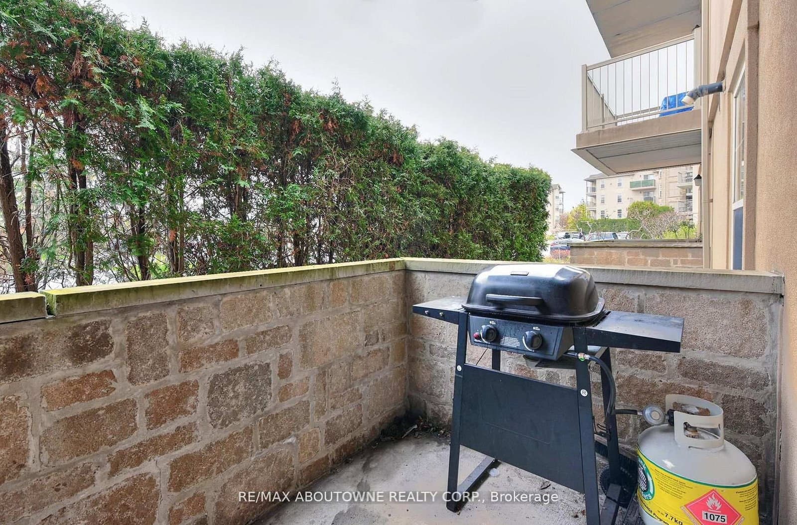 1470 Bishops Gate, Unit 104 thumbnail 20