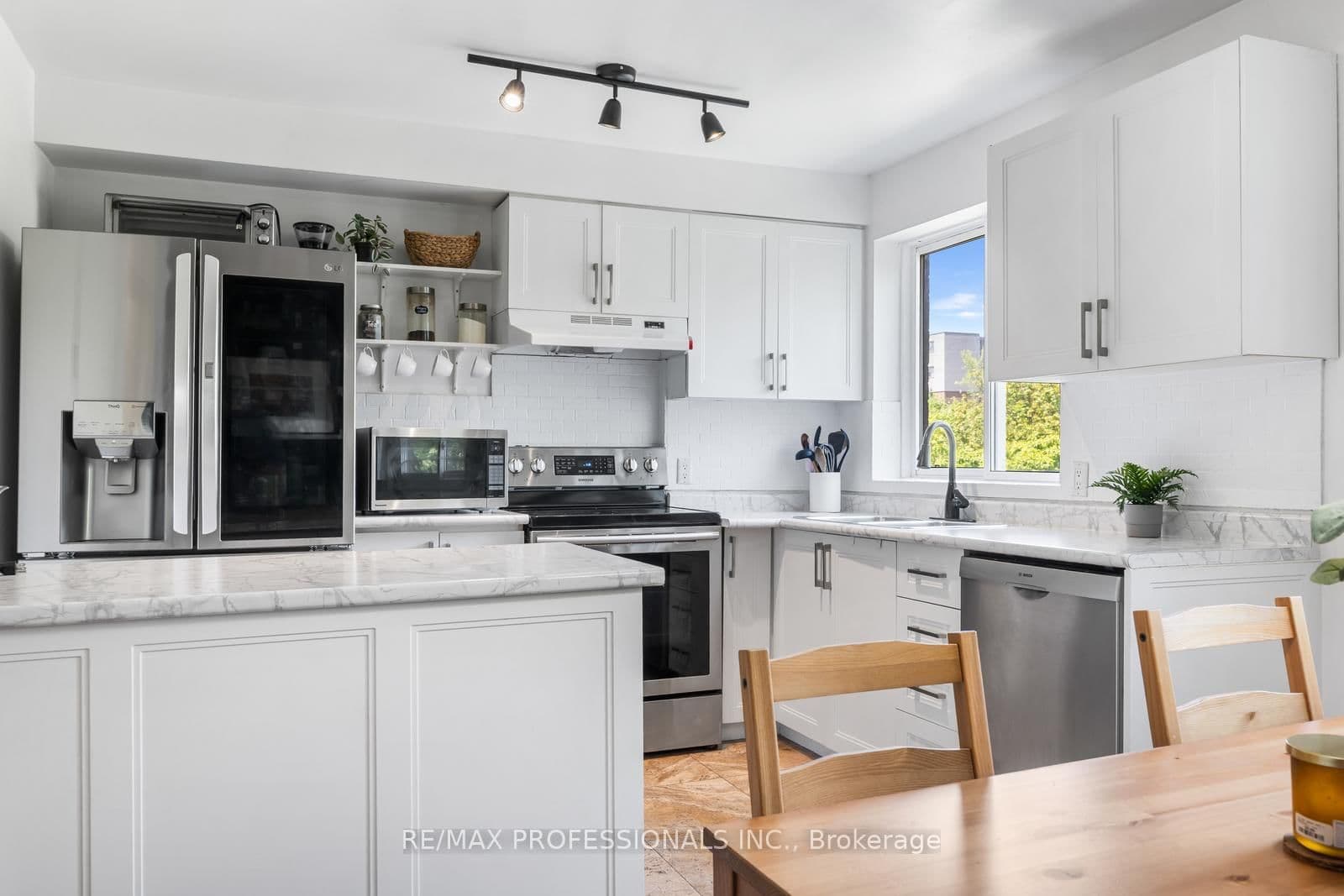 1275 Cornerbrook Place, Unit 313 thumbnail 11