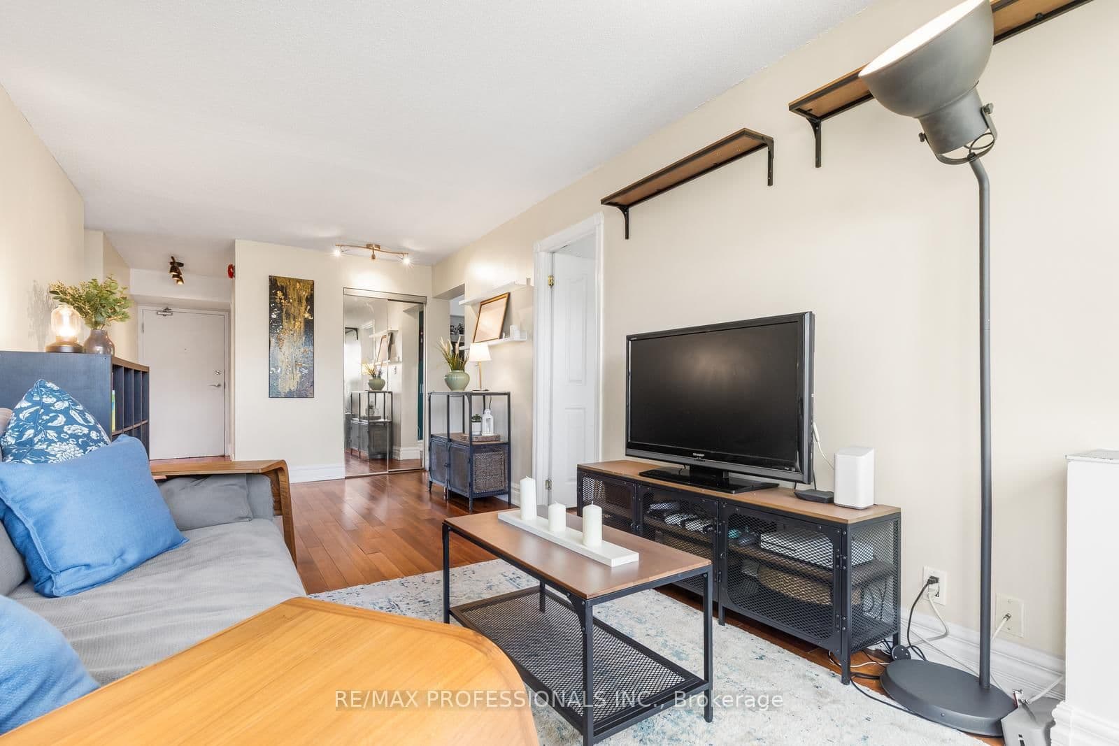 1275 Cornerbrook Place, Unit 313 thumbnail 8
