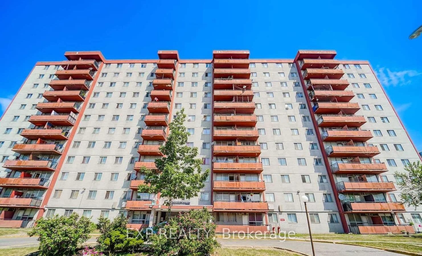 50 Lotherton Pathway, Unit 402 - Image 1