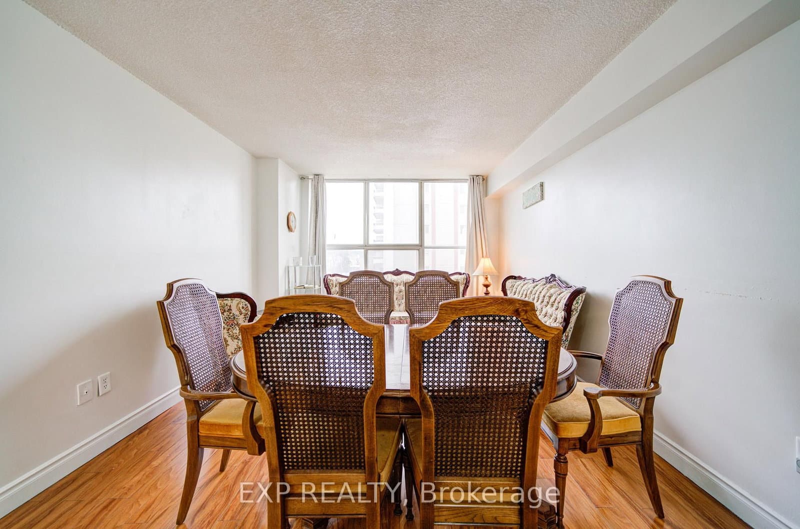 50 Lotherton Pathway, Unit 402 thumbnail 7