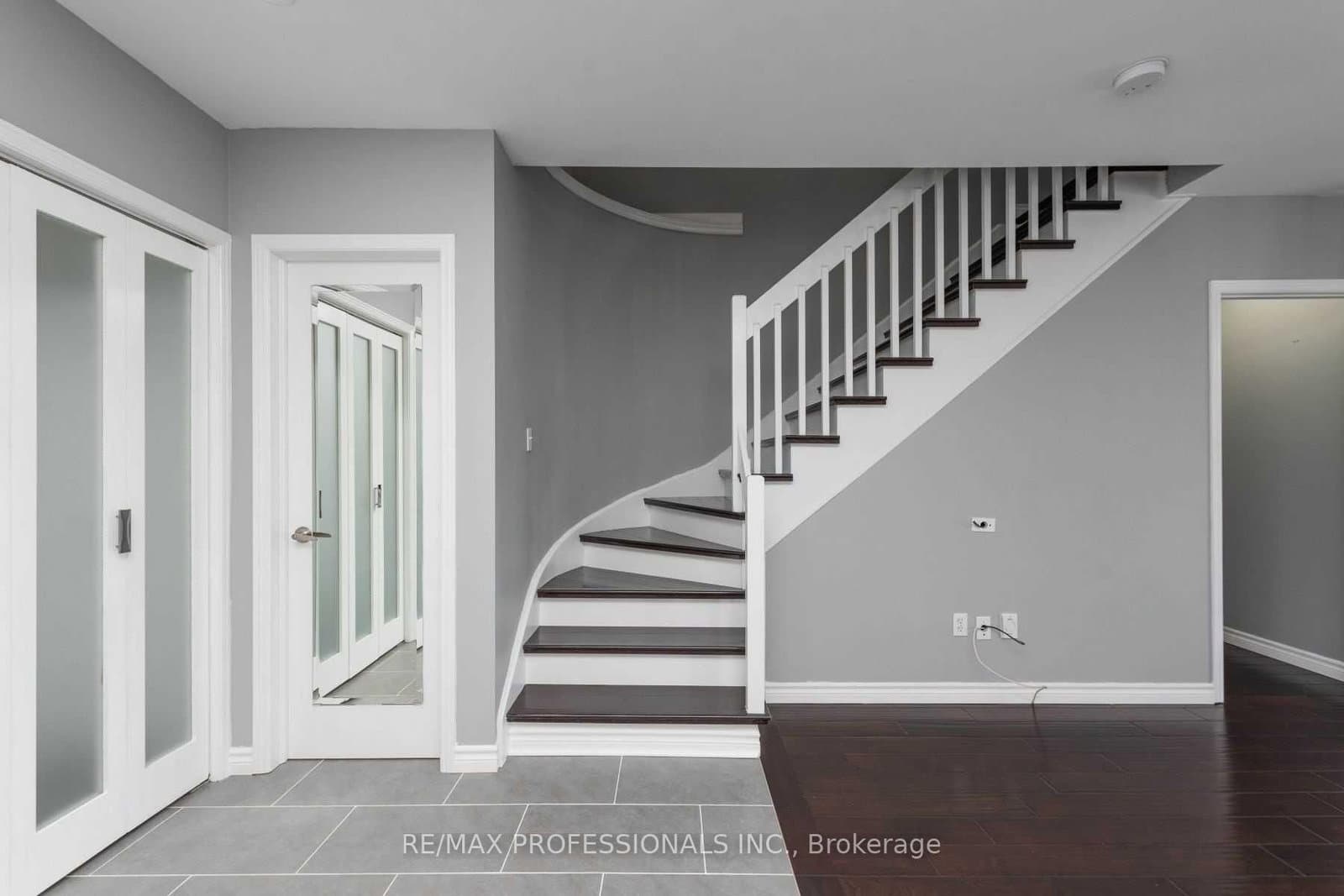 1362 Brookstar Drive thumbnail 3
