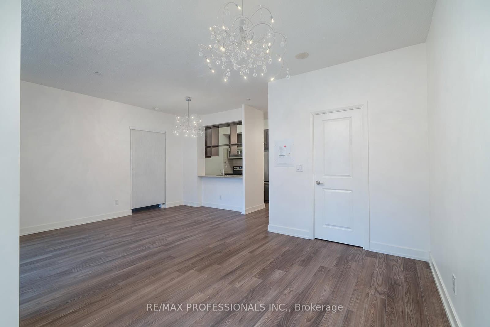 6 Eva Road, Unit 219 thumbnail 12